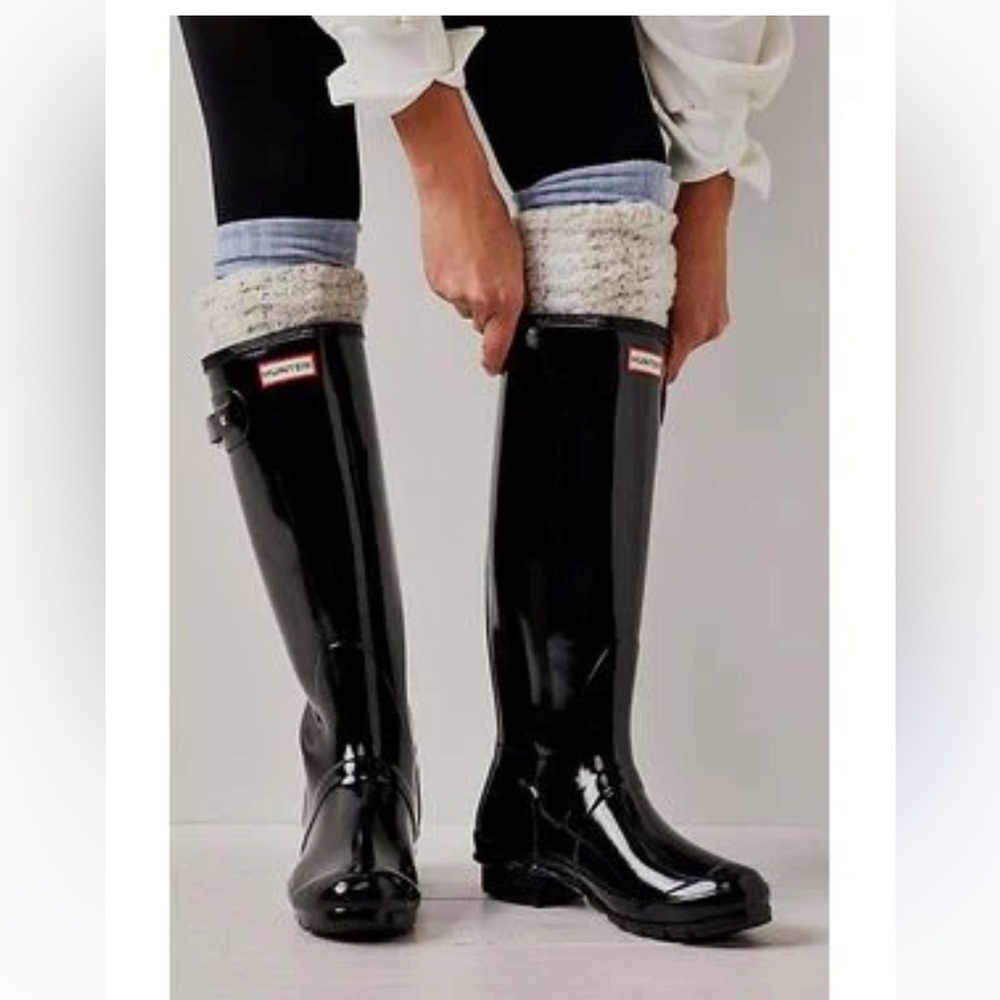 HUNTER Women's Black Refined Tall Gloss Slim Fit Boots - Size 7